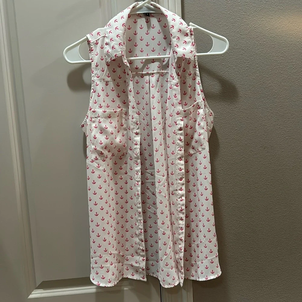 Express Top - Picture 1 of 5
